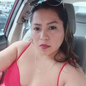 Meet your Posher, Domínguez